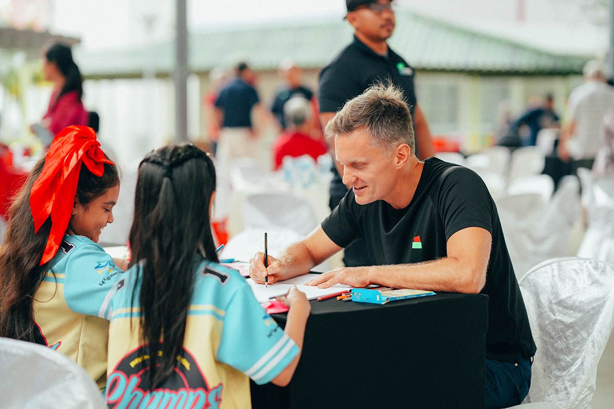 GIC volunteer engaging Chong Pang residents during the TCI launch event